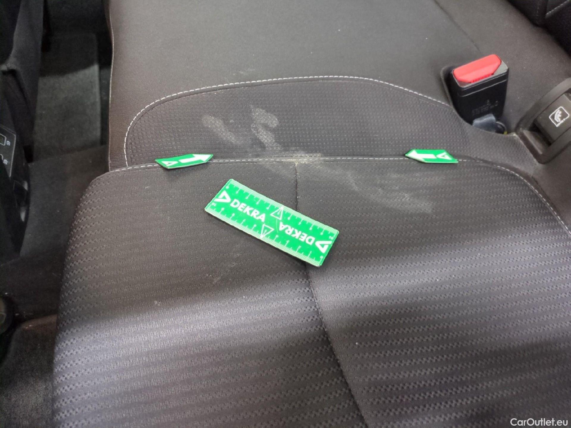  Renault  Megane  IV Berline 5 ptes. Business 1.5 dCi 115CV BVA7 E6d #7