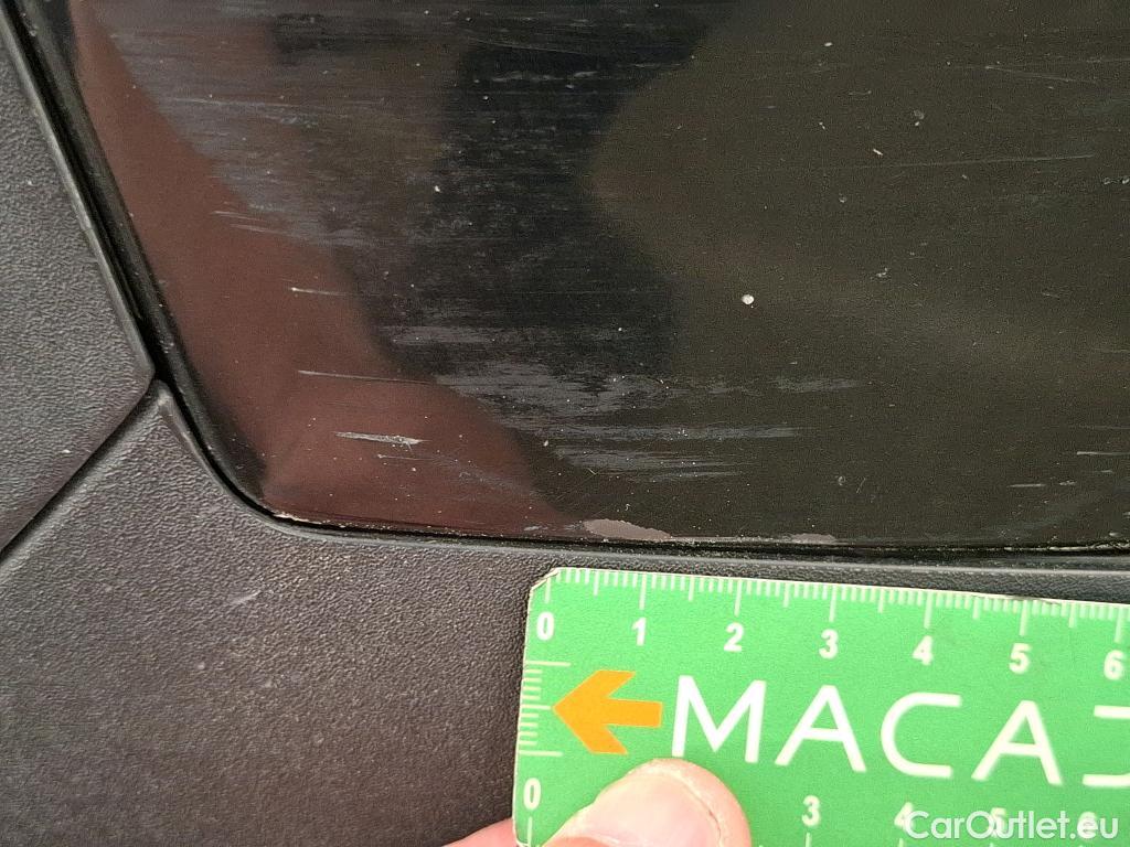  Peugeot  5008  Active Business 1.5 HDi 130CV BVM6 7 Sieges E6dT #47