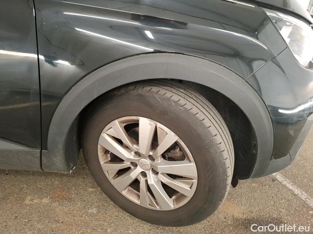  Peugeot  5008  Active Business 1.5 HDi 130CV BVM6 7 Sieges E6dT #56