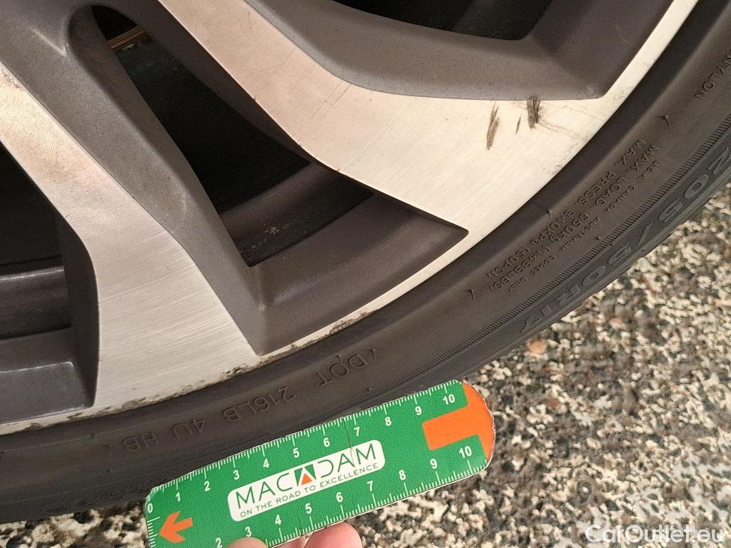  Renault  Megane  IV Berline 5 ptes. Techno 1.5 dCi 115CV BVA7 E6d #9