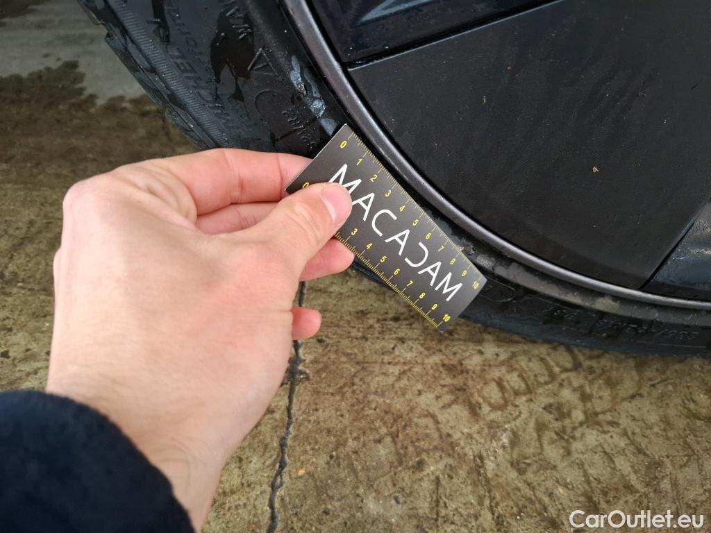  Tesla  Model 3 TESLA  / 2018 / 4P / Berline Propulsion / VO RECONDITIONNE / PHOTOS AVANT RECONDITIONNEMENT
 #10