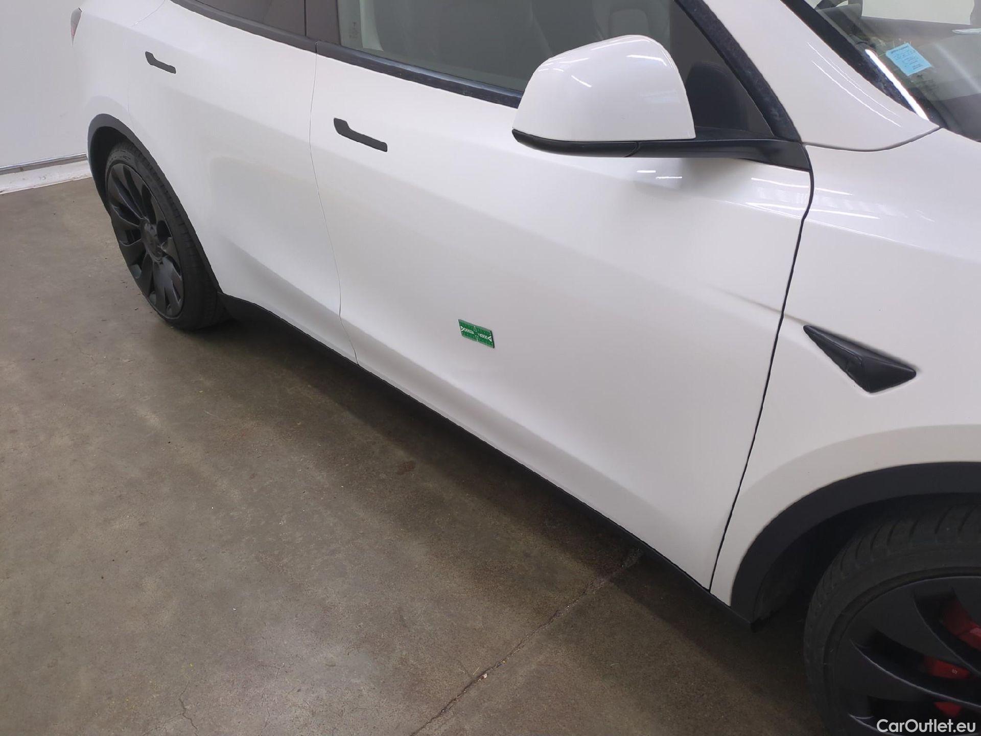  Tesla  Model Y TESLA  / 2020 / 5P / SUV Performance Dual Motor AWD #32