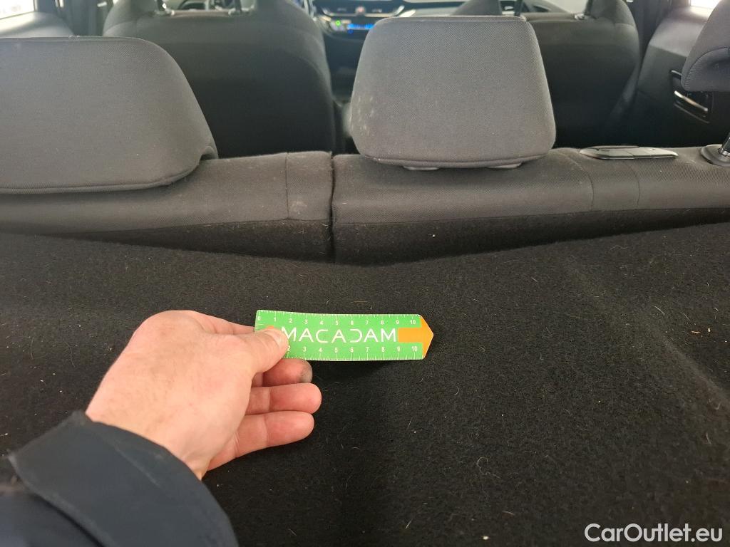  Toyota  C-HR TOYOTA  5p SUV 1.8 HYBRIDE 122 DYNAMIC #9