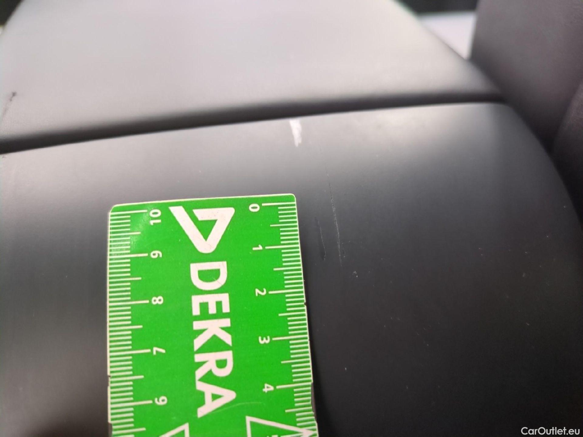  Tesla  Model Y TESLA  / 2020 / 5P / SUV Performance Dual Motor AWD #9