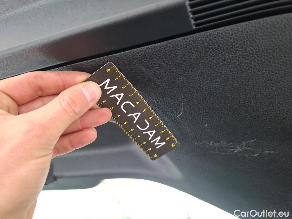  Toyota  Corolla TOYOTA  5p Berline Hybride 122h Dynamic Business #38