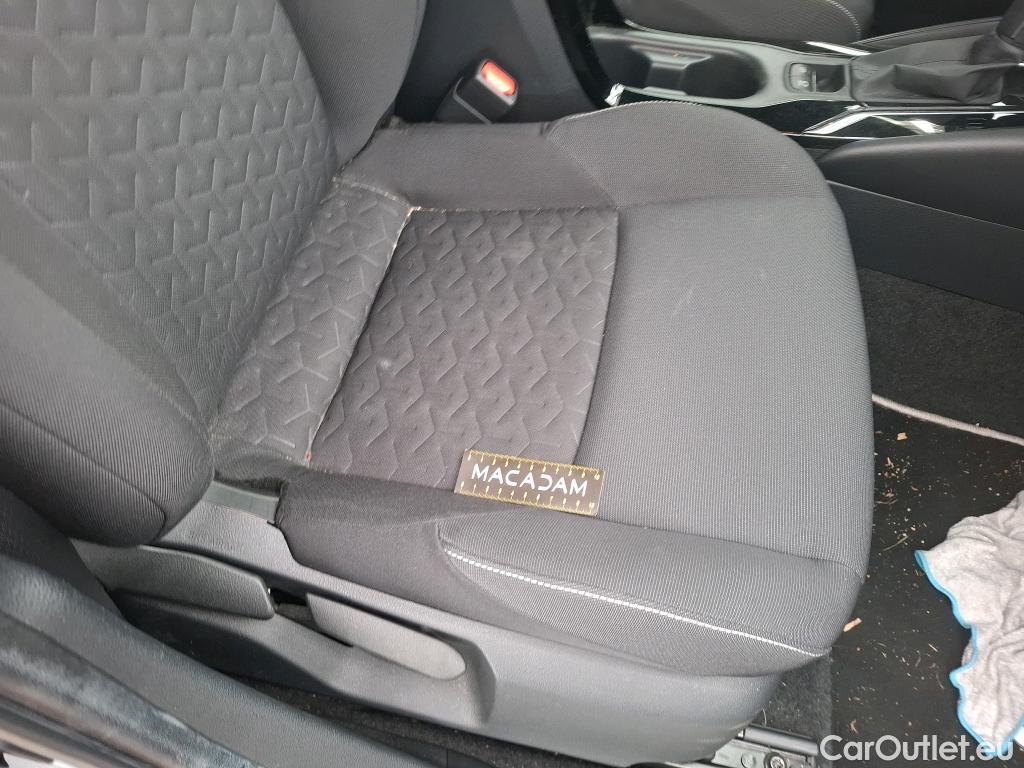  Toyota  Corolla TOYOTA  5p Berline Hybride 122h Dynamic Business #42