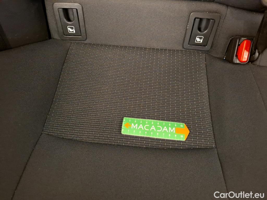  Toyota  C-HR TOYOTA  5p SUV 1.8 HYBRIDE 122 DYNAMIC #17