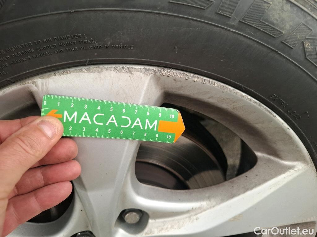  Toyota  C-HR TOYOTA  5p SUV 1.8 HYBRIDE 122 DYNAMIC #5