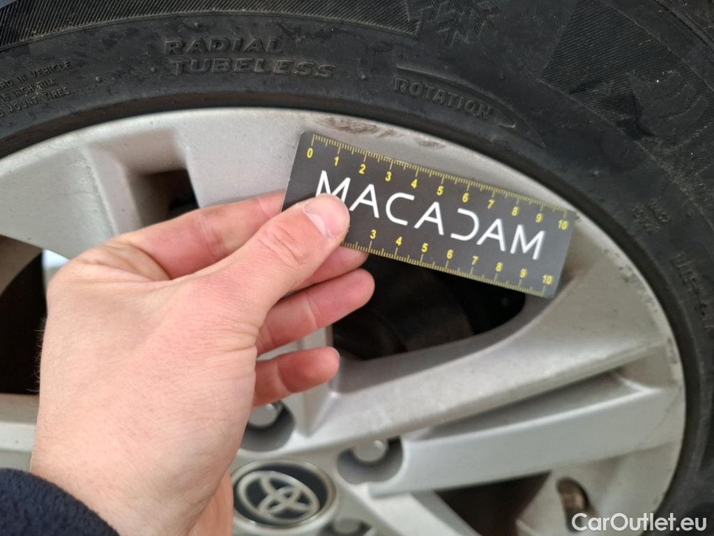  Toyota  Corolla TOYOTA  5p Berline Hybride 122h Dynamic Business #28