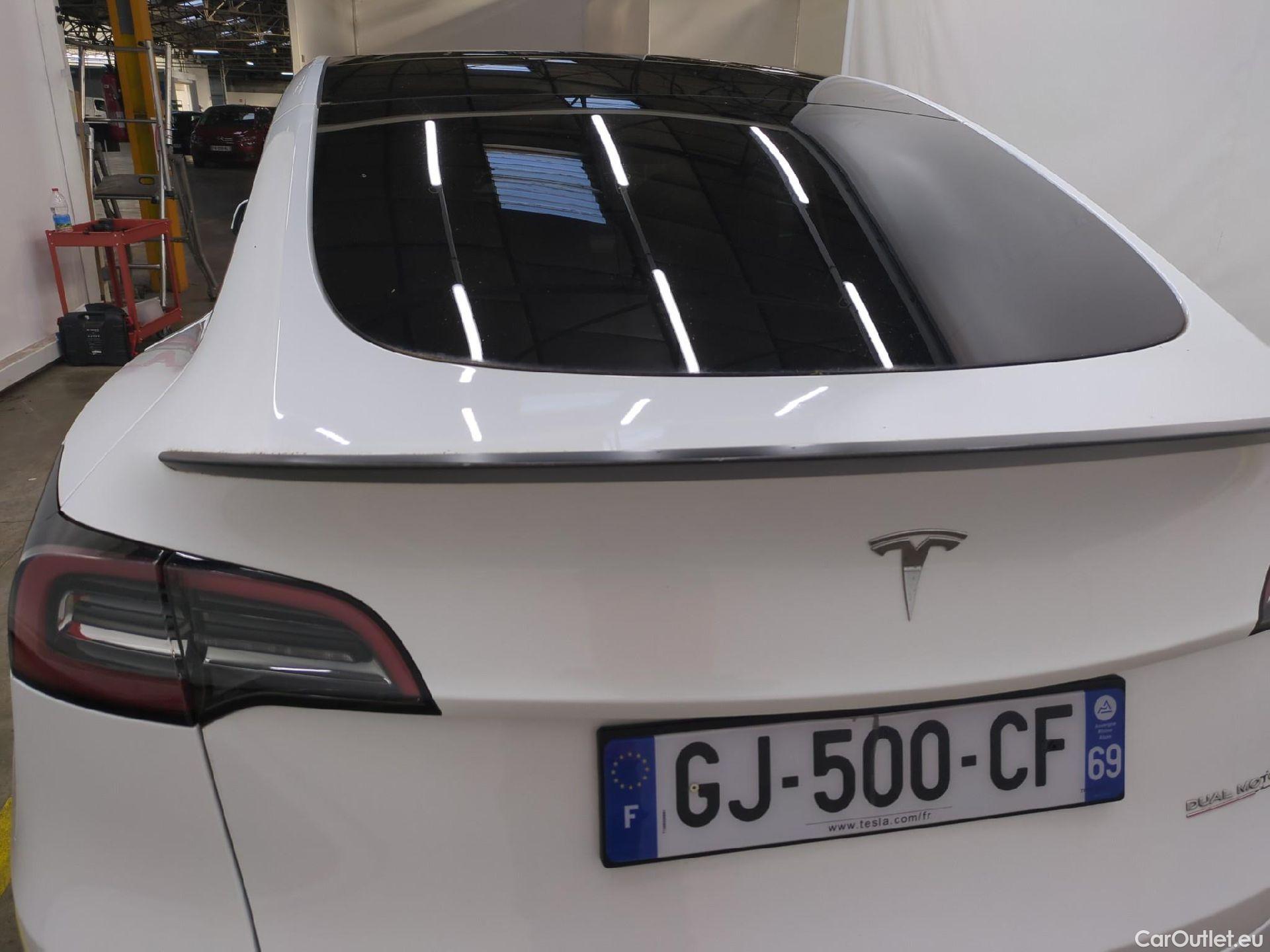  Tesla  Model Y TESLA  / 2020 / 5P / SUV Performance Dual Motor AWD #24