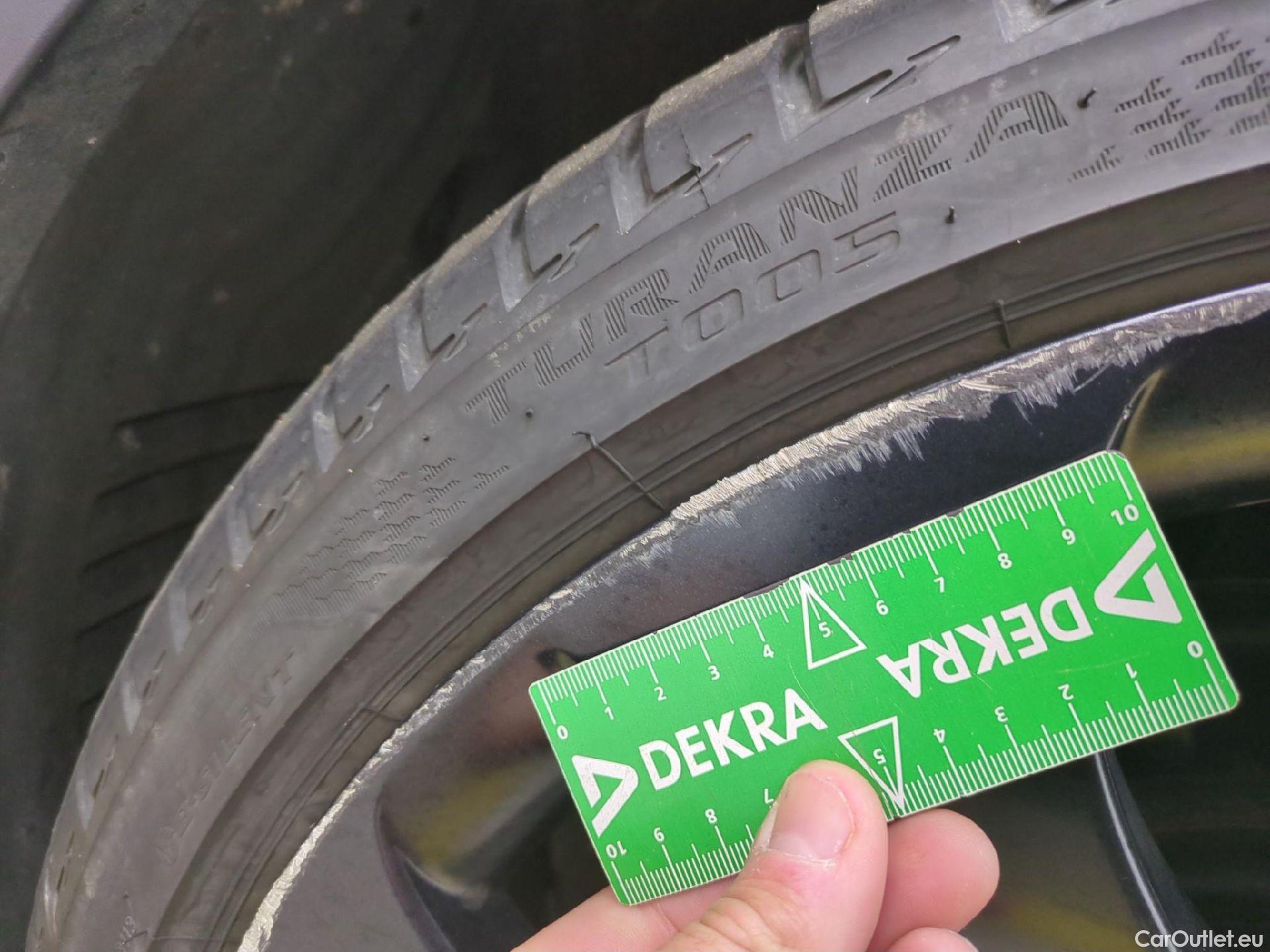  Tesla  Model Y TESLA  / 2020 / 5P / SUV Performance Dual Motor AWD #3