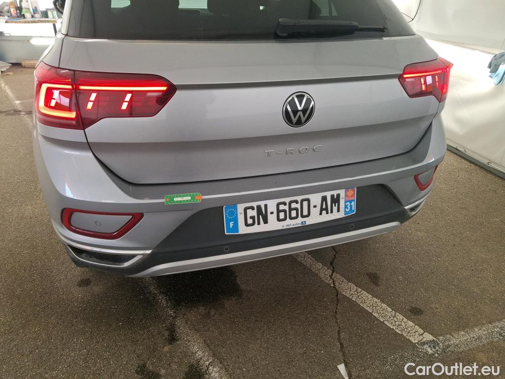  Volkswagen  T-ROC VOLKSWAGEN  / 2021 / 5P / SUV 1.5 TSI 150 EVO STYLE DSG7 #3