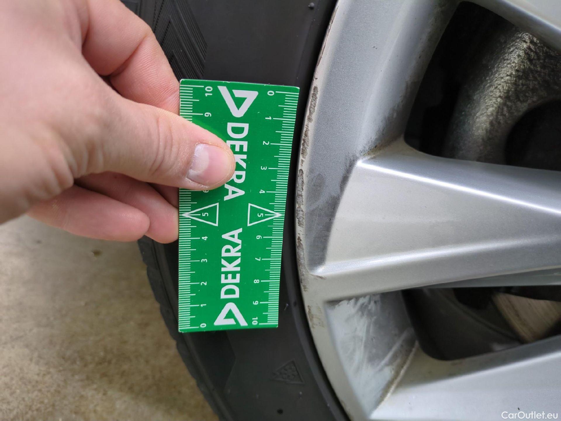  Seat  ATECA  Style Business 2.0 TDI 150CV BVA7 E6d #18