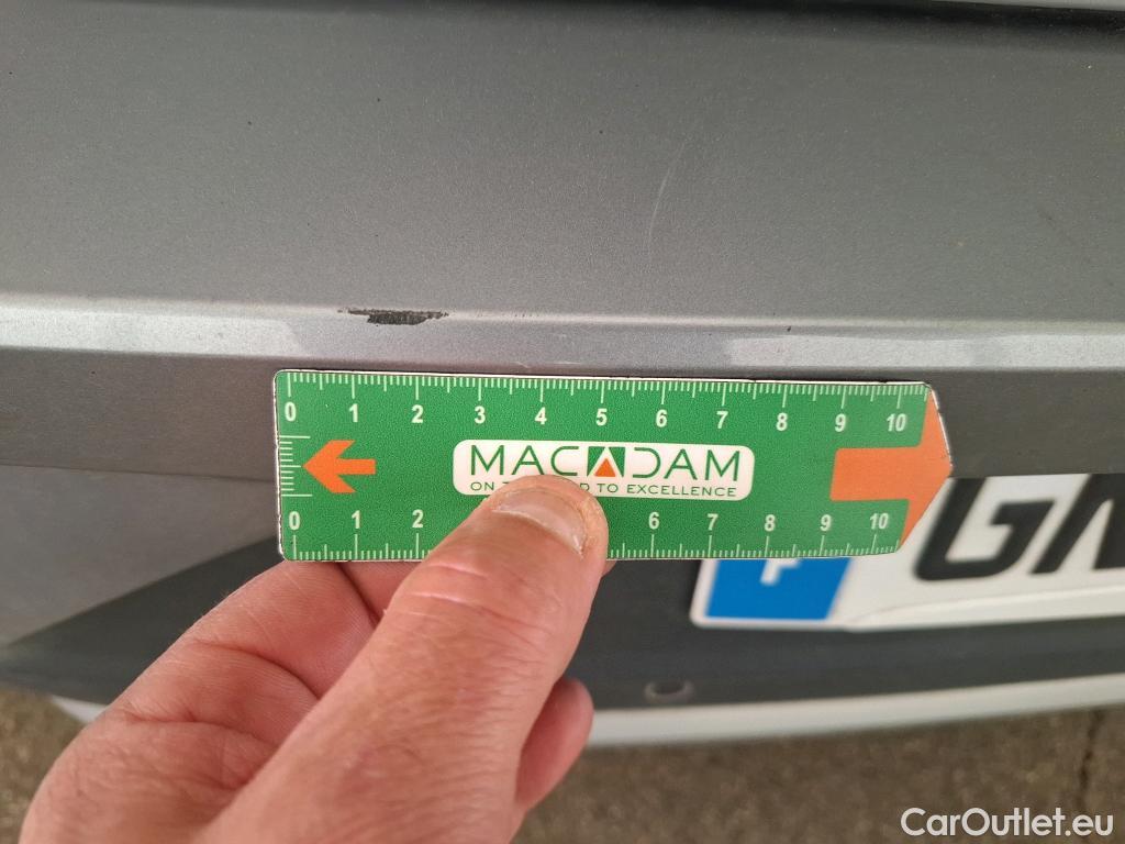  Volkswagen  T-ROC VOLKSWAGEN  / 2021 / 5P / SUV 1.5 TSI 150 EVO STYLE DSG7 #4