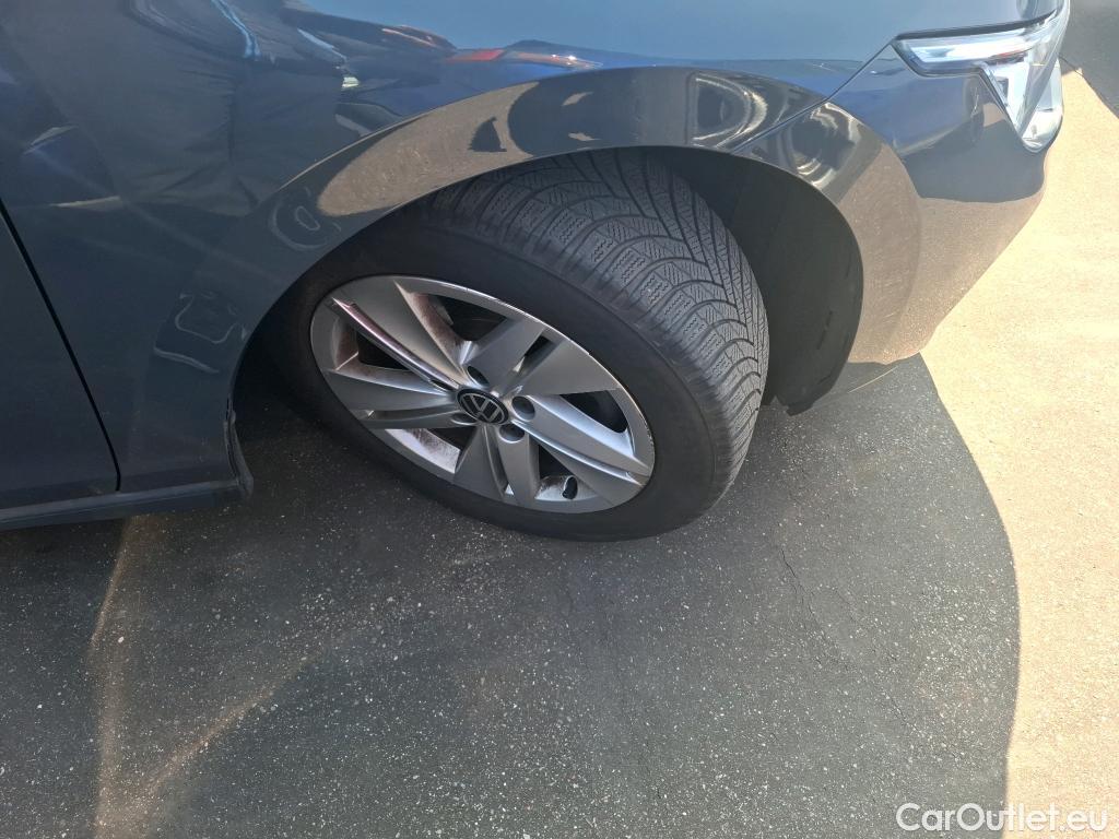  Volkswagen  Golf  VOLKSWAGEN / 2020 / 5P / Berline 2.0 TDI SCR 115 DSG7 Life Busi (ex 766S) #5