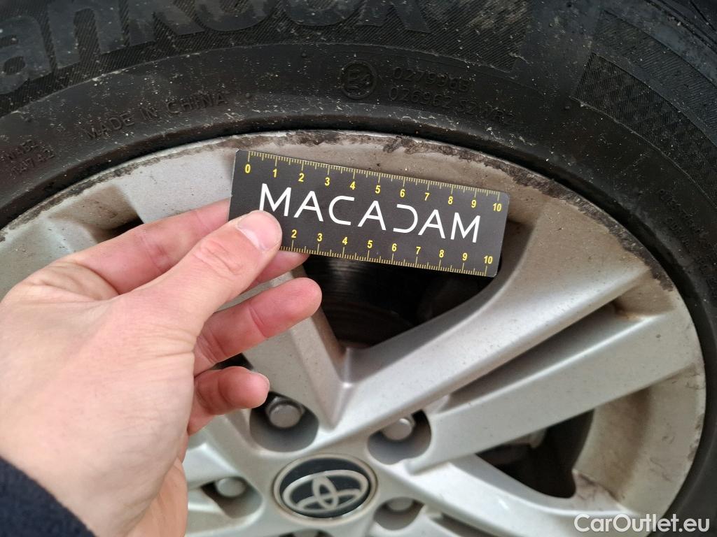  Toyota  Corolla TOYOTA  5p Berline Hybride 122h Dynamic Business #34