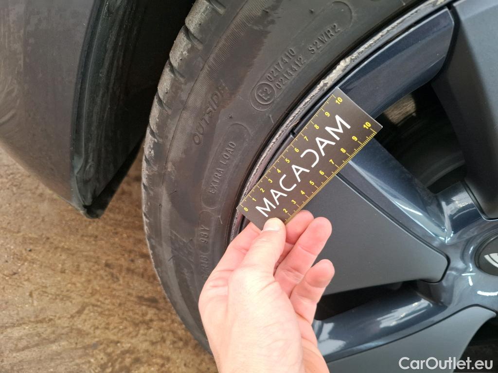  Tesla  Model 3 TESLA  / 2018 / 4P / Berline Propulsion #16