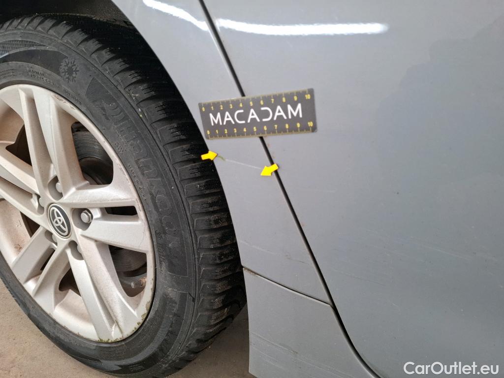  Toyota  Corolla TOYOTA  5p Berline Hybride 122h Dynamic Business #48