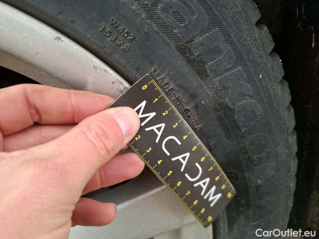  Toyota  Corolla TOYOTA  5p Berline Hybride 122h Dynamic Business #19