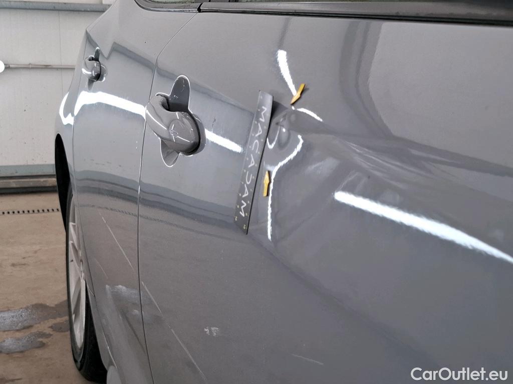  Toyota  Corolla TOYOTA  5p Berline Hybride 122h Dynamic Business #11