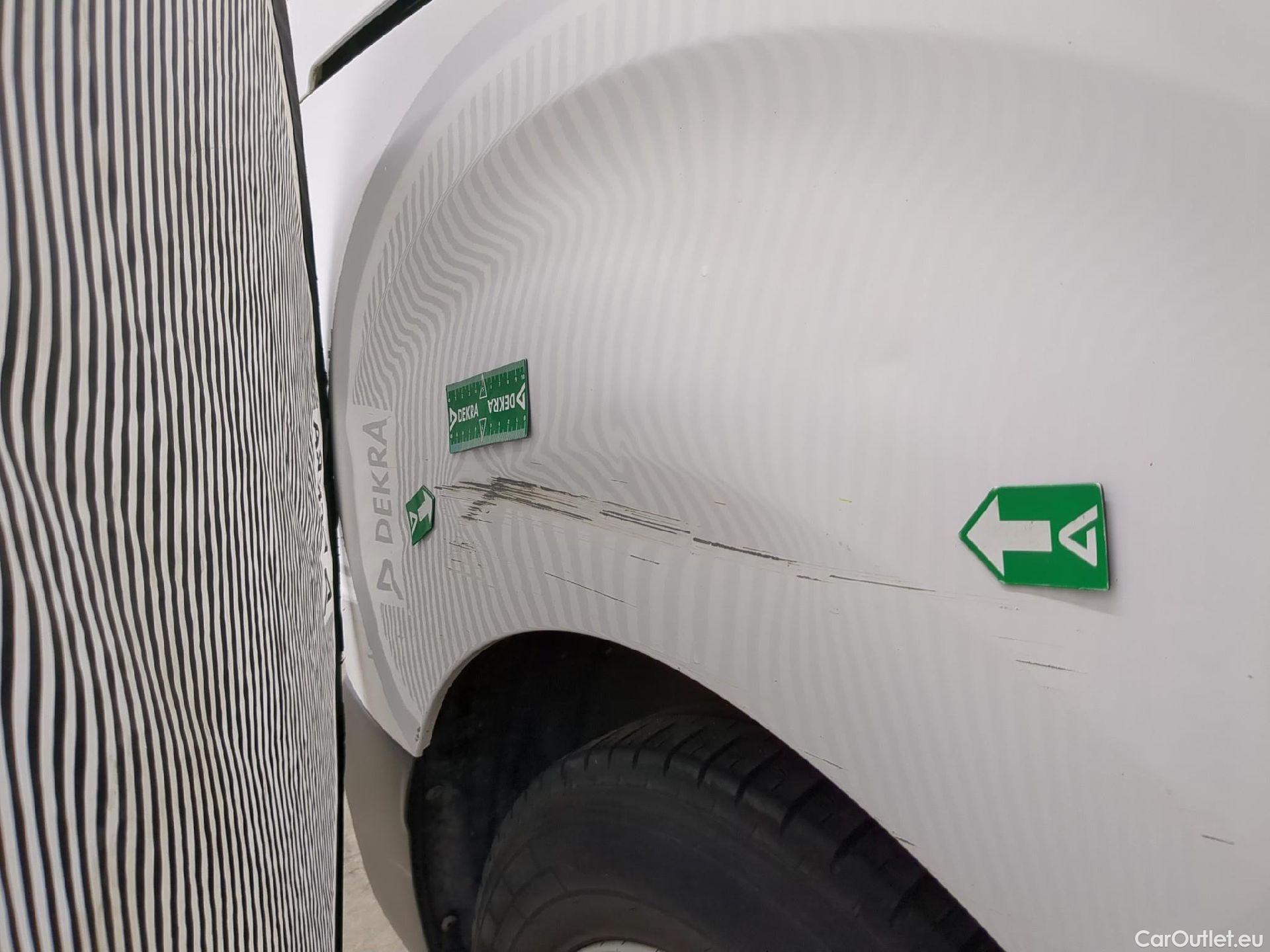  Citroen  Jumpy  Fourgon Club M 1.6 BlueHDi 95CV BVM5 E6 #3