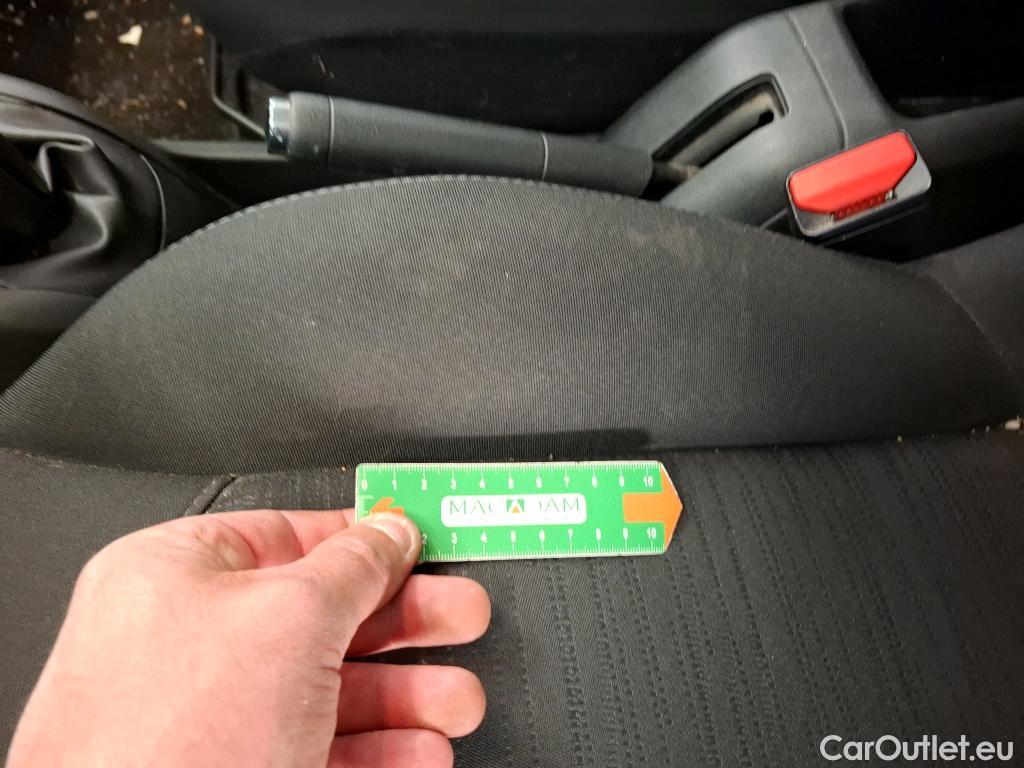  Peugeot  208  Affaire Premium Pack 1.5 HDi 100CV BVM5 E6dT #9