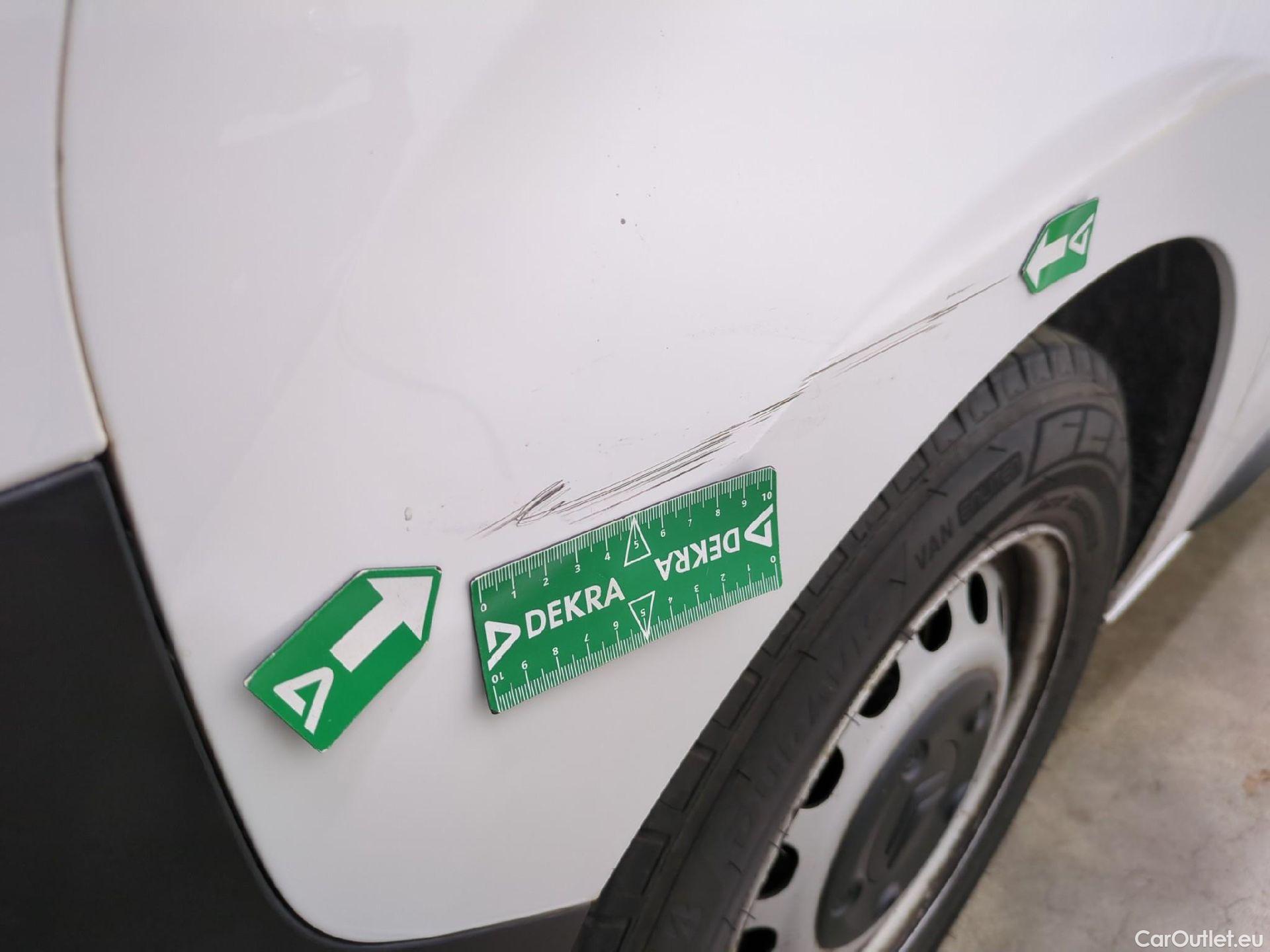  Citroen  Jumpy  Fourgon Club M 1.5 BlueHDi 100CV BVM6 E6dT #28