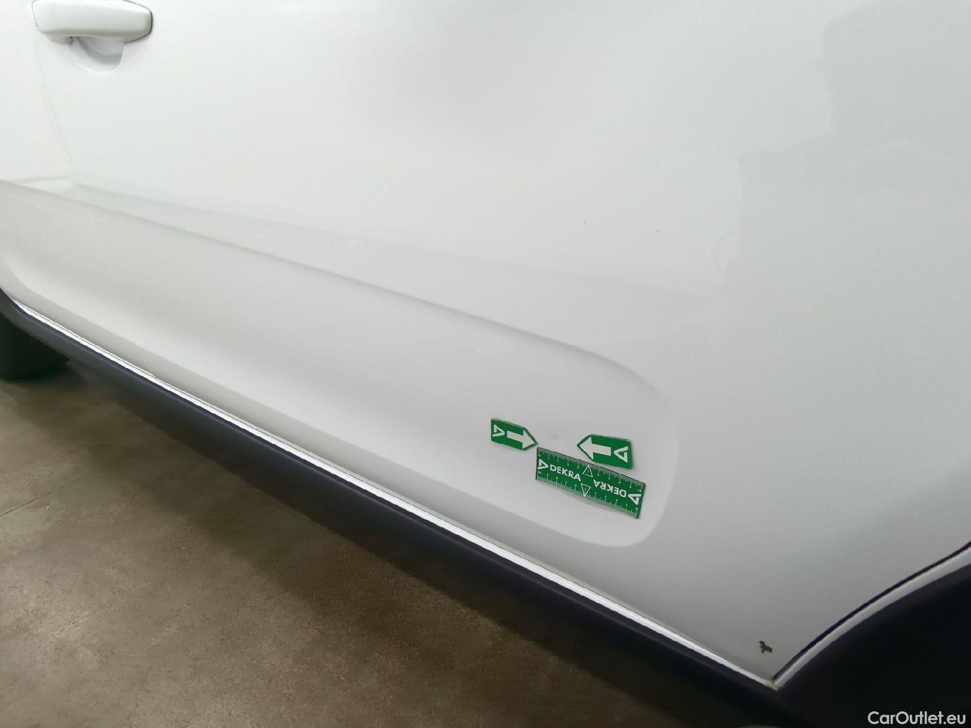  Citroen  C3  Société Feel Business R 1.5 BlueHDI 100CV BVM6 6E #8