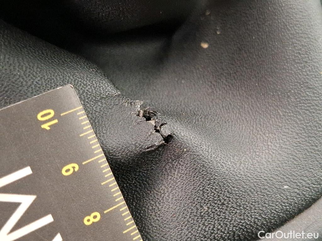  Citroen  Berlingo CITROEN  / 2018 / 4P / Fourgonnette Taille M 650kg BlueHDi 100 BVM Club (ex 410B) #75