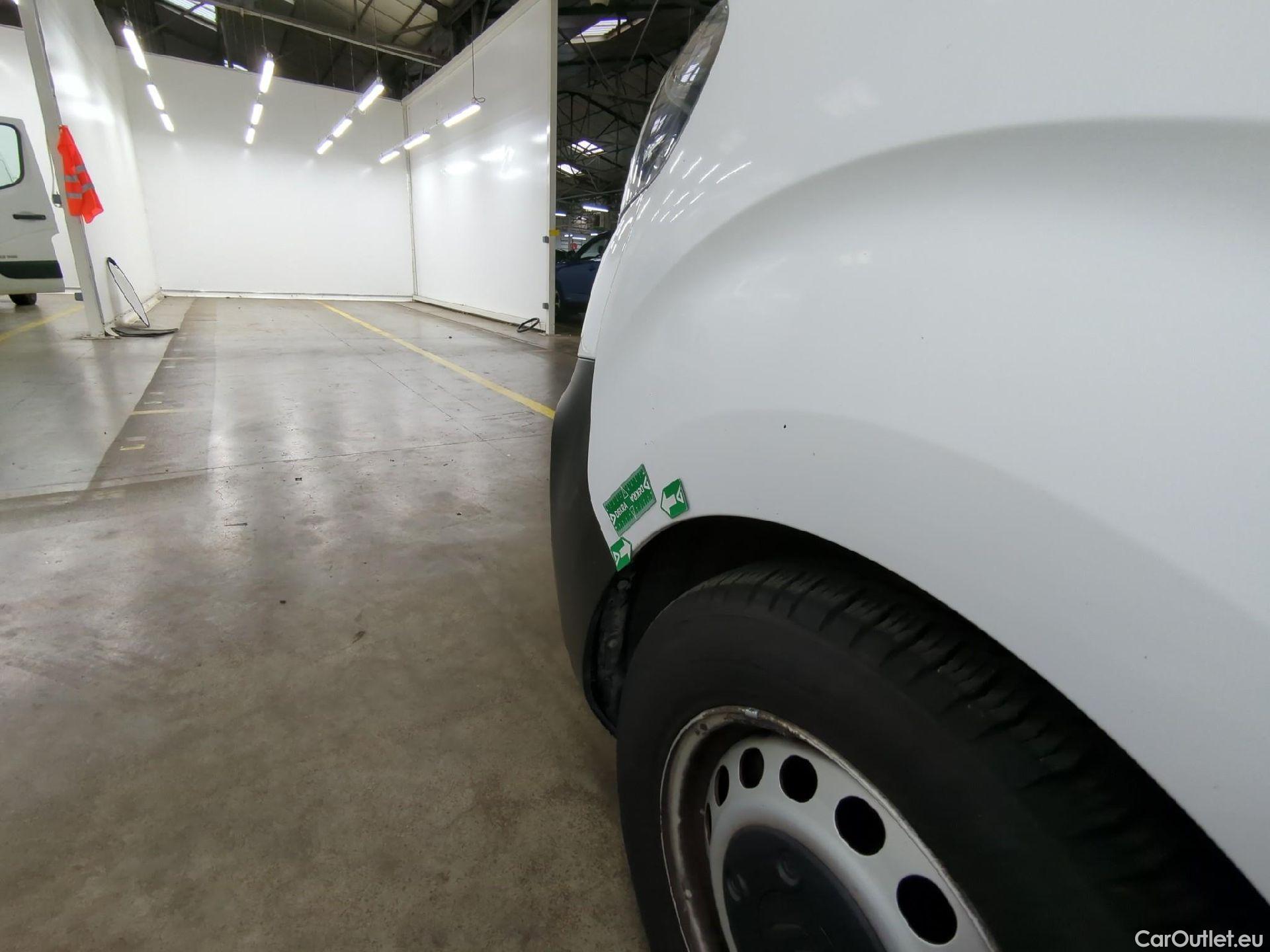  Citroen  Jumpy  Fourgon Club M 1.6 BlueHDi 95CV BVM5 E6 #19