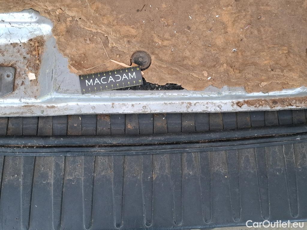  Ford  Transit  Fourgon 310 L3 Trend 2.0 TDCi 105CV BVM6 E6 #27