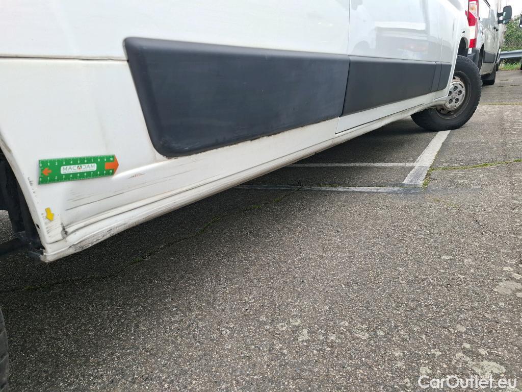  Peugeot  Boxer PEUGEOT  VU 4p Fourgon BLUEHDI 130 PREMIUM PA 335 L3H2 #2