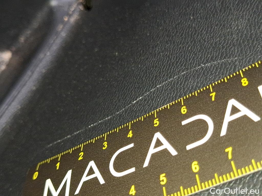  Volvo  XC 40 XC40 Momentum Plug-in Hybrid 2WD 1.5 #9