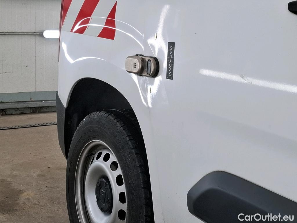  Citroen  Berlingo  Fourgon Worker M 1000 1.2 PureTech 130CV BVA8 E6d #4