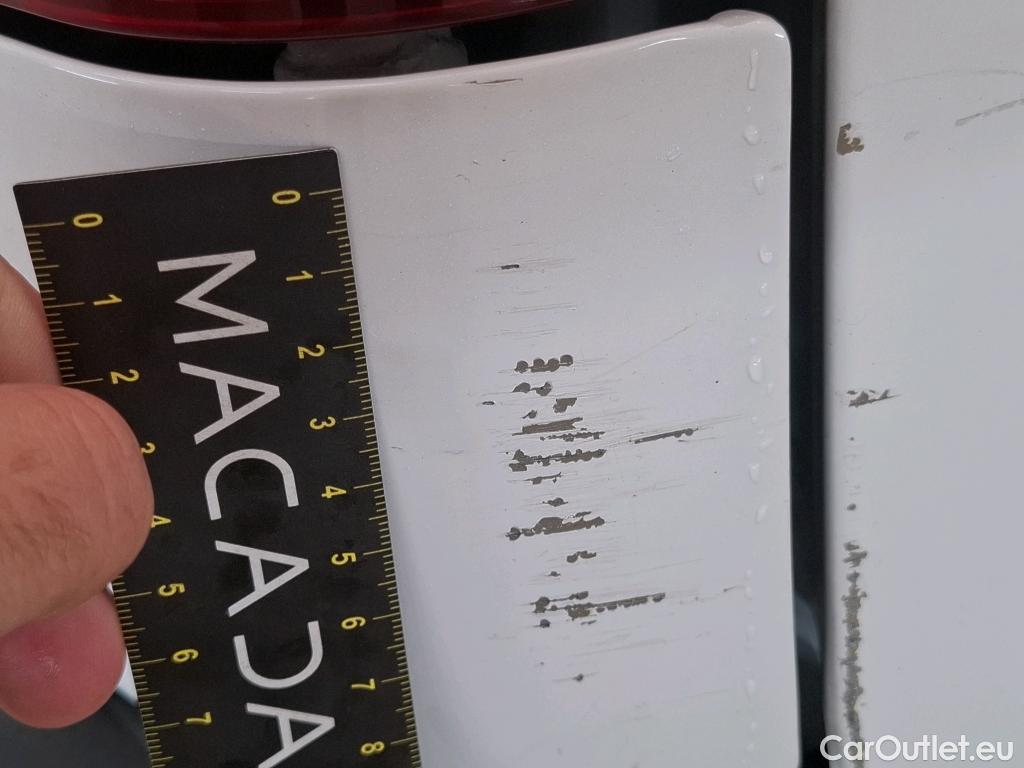  Citroen  Berlingo CITROEN  / 2018 / 4P / Fourgonnette Taille M 650kg BlueHDi 100 BVM Club (ex 410B) #63