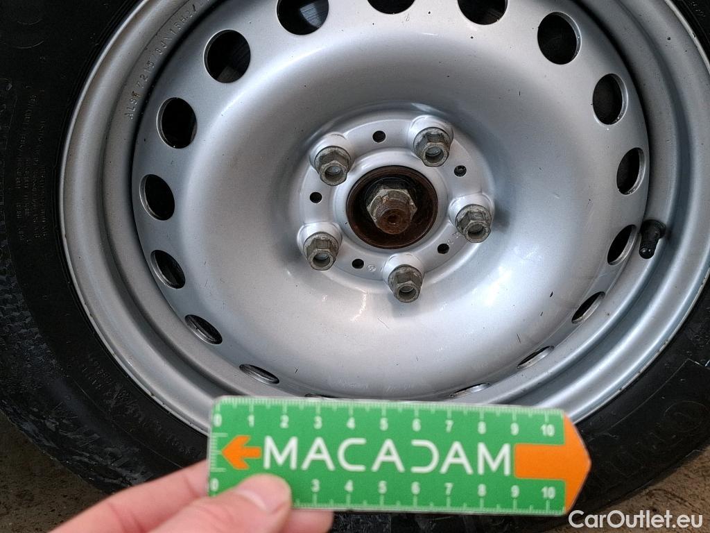  Renault  Kangoo  Express Extra (Série Spéciale) 1.5 dCi 75CV BVM5 E6 #52