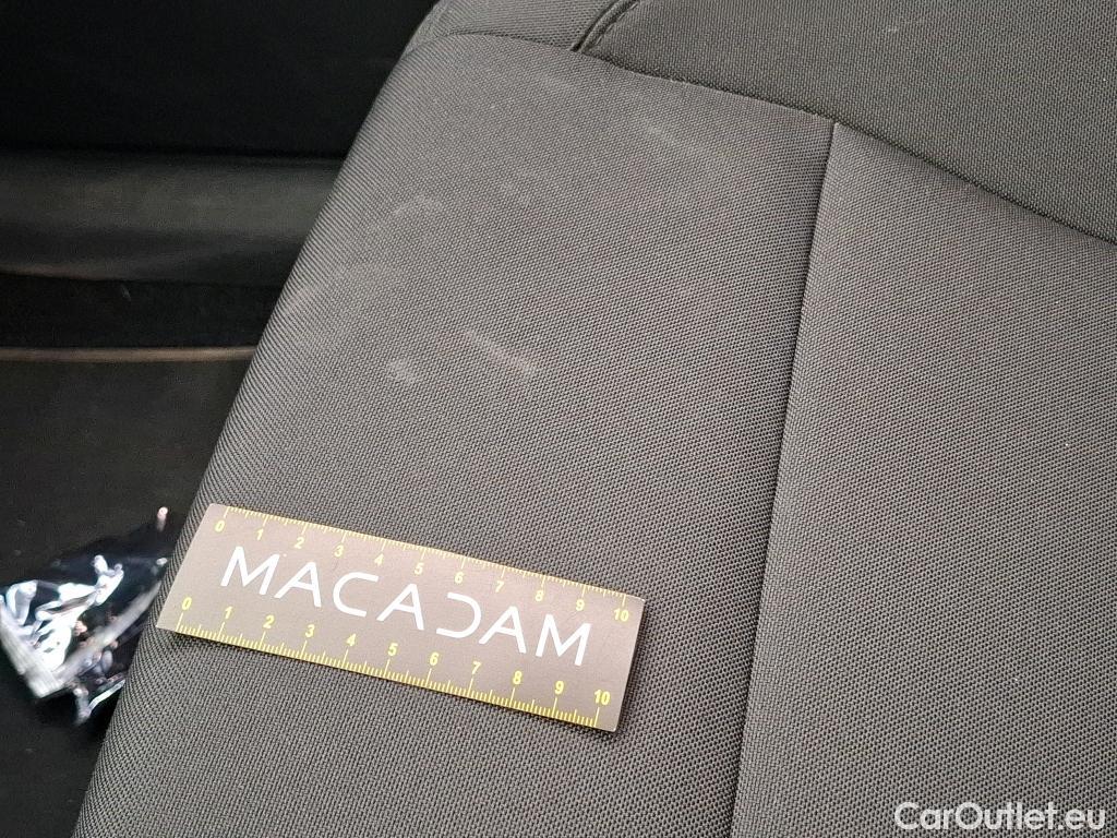  Volvo  XC 40 XC40 Momentum Plug-in Hybrid 2WD 1.5 #18