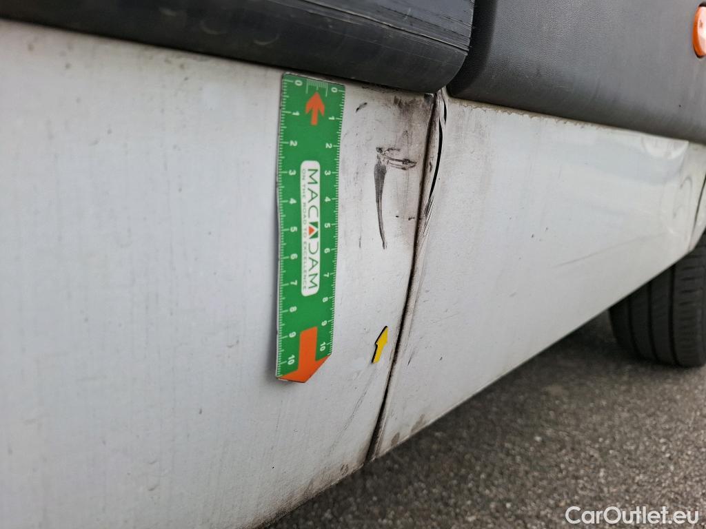  Renault  Master  III Fourgon L3H2 3 5 Grand Confort dCi 125CV BVM6 E5 #30