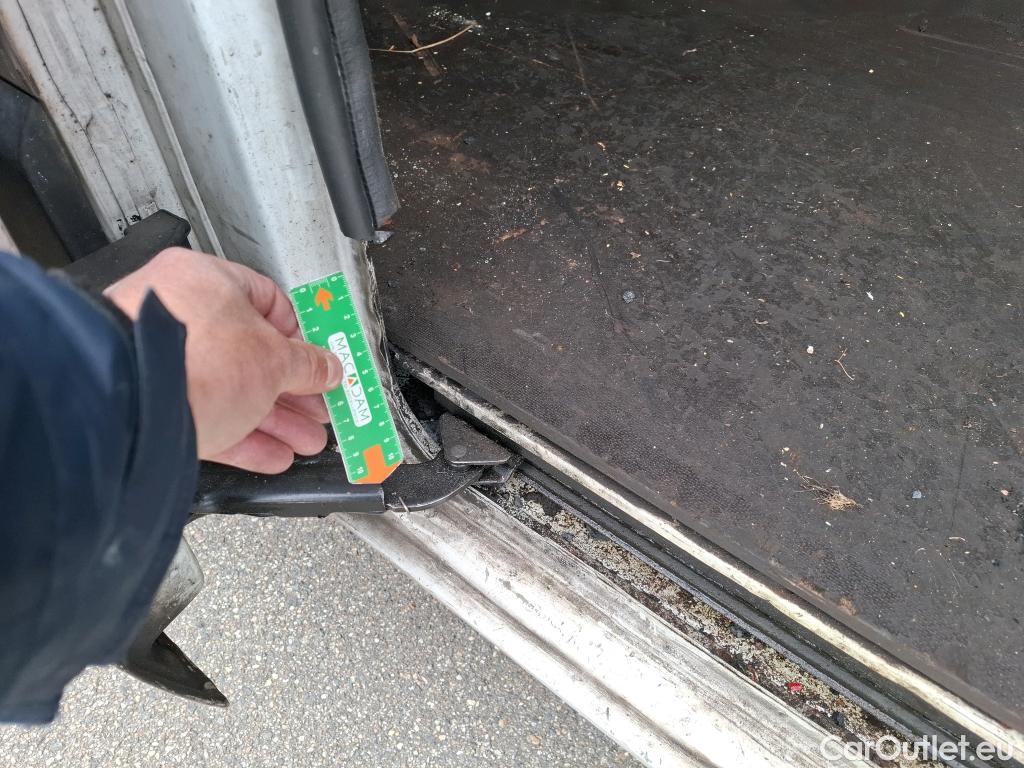  Renault  Master  III Fourgon L3H2 3 5 Grand Confort dCi 125CV BVM6 E5 #93