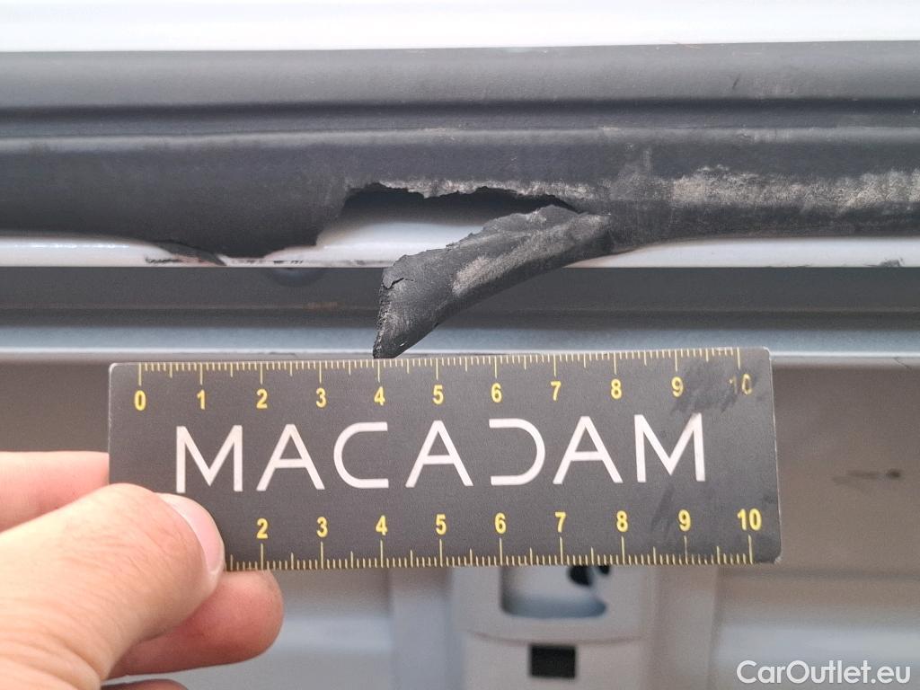  Renault  Master  III Fourgon L2H2 3 3 Grand Confort dCi 135CV BVM6 E6d #57