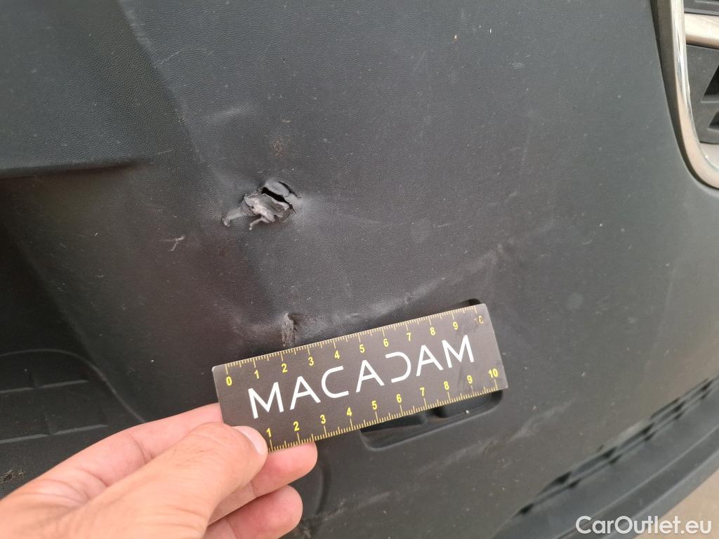  Renault  Master  III Fourgon L2H2 3 3 Grand Confort dCi 135CV BVM6 E6d #45