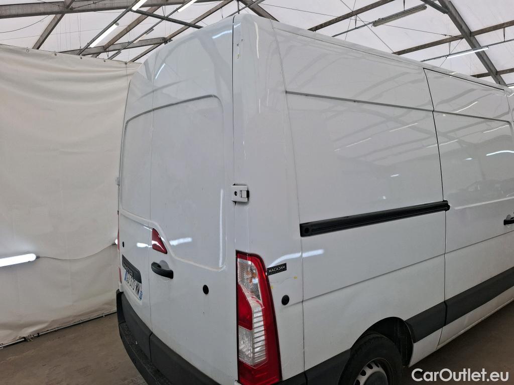  Renault  Master  III Fourgon L2H2 3 3 Grand Confort dCi 135CV BVM6 E6d #35