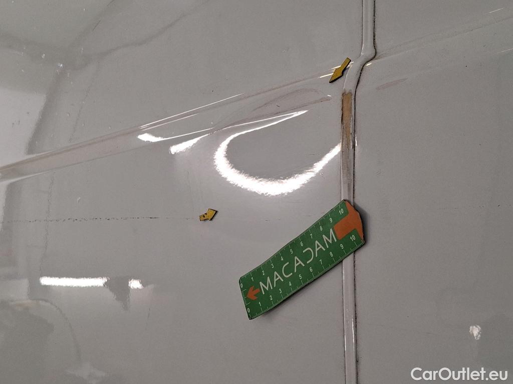  Renault  Trafic RENAULT  VU 4p Fourgon FG GCF L2H1 1300 dCi 120 #75