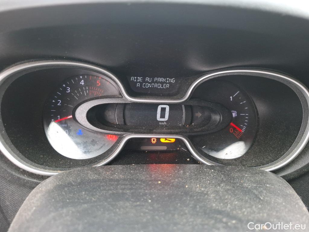  Renault  Trafic RENAULT  VU 4p Fourgon FG GCF L2H1 1300 dCi 120 #209