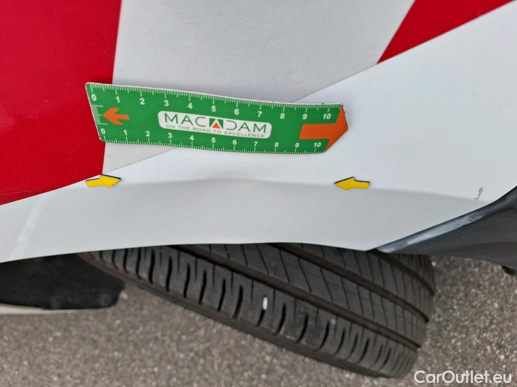  Renault  Master  III Fourgon L3H2 3 5 Grand Confort dCi 125CV BVM6 E5 #79