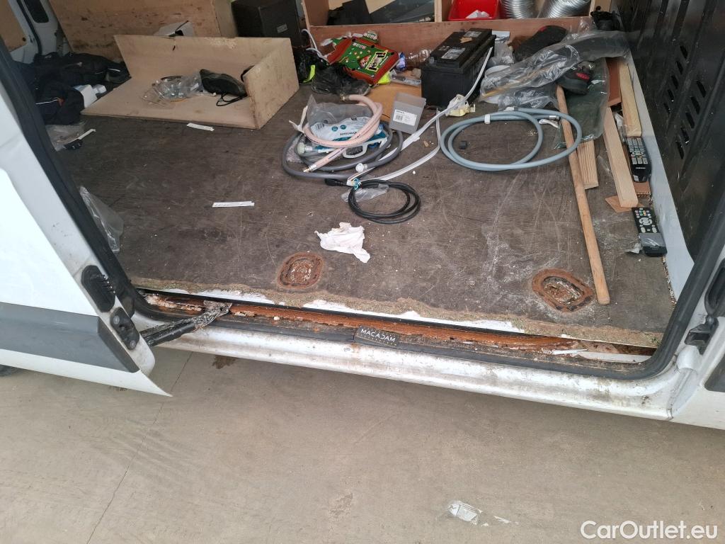  Renault  Master  III Fourgon L2H2 3 3 Grand Confort dCi 135CV BVM6 E6d #53