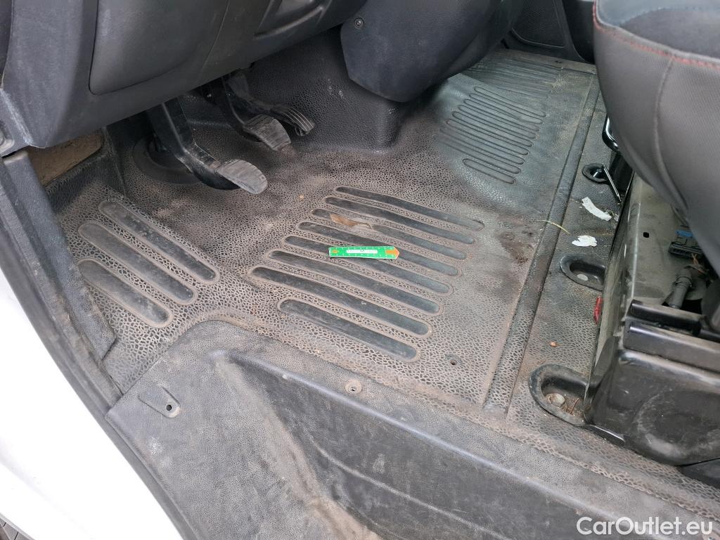  Renault  Master  III Fourgon L3H2 3 5 Grand Confort dCi 125CV BVM6 E5 #103