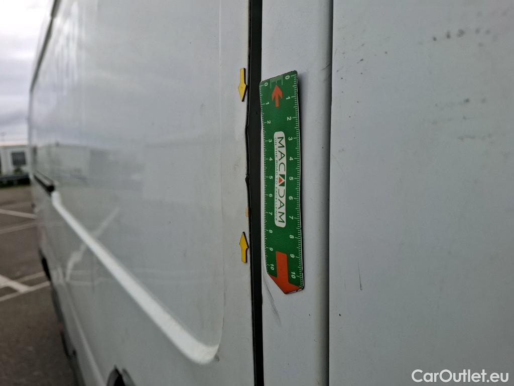  Renault  Master  III Fourgon L3H2 3 5 Grand Confort dCi 125CV BVM6 E5 #22