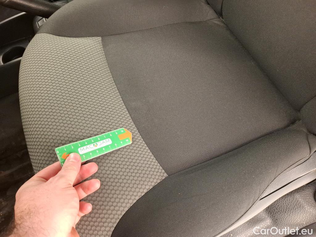  Renault  Kangoo  II Express Grand Confort (L1) 1.5 dCi 95CV BVM6 E6dT #32