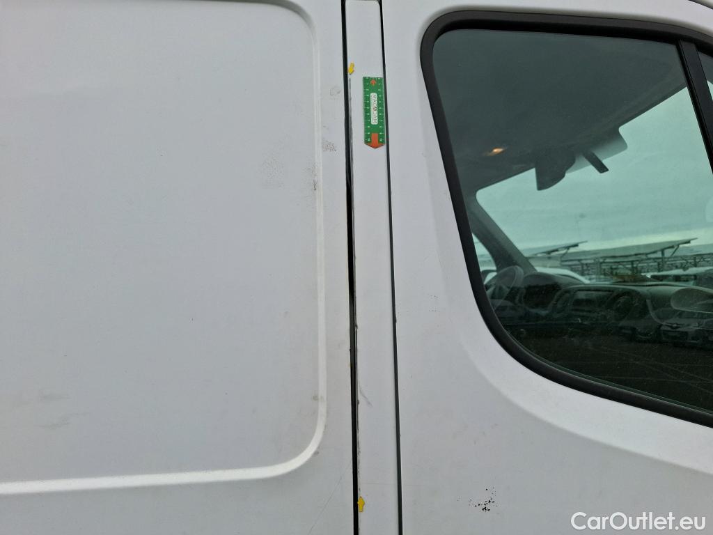  Renault  Master  III Fourgon L3H2 3 5 Grand Confort dCi 125CV BVM6 E5 #100